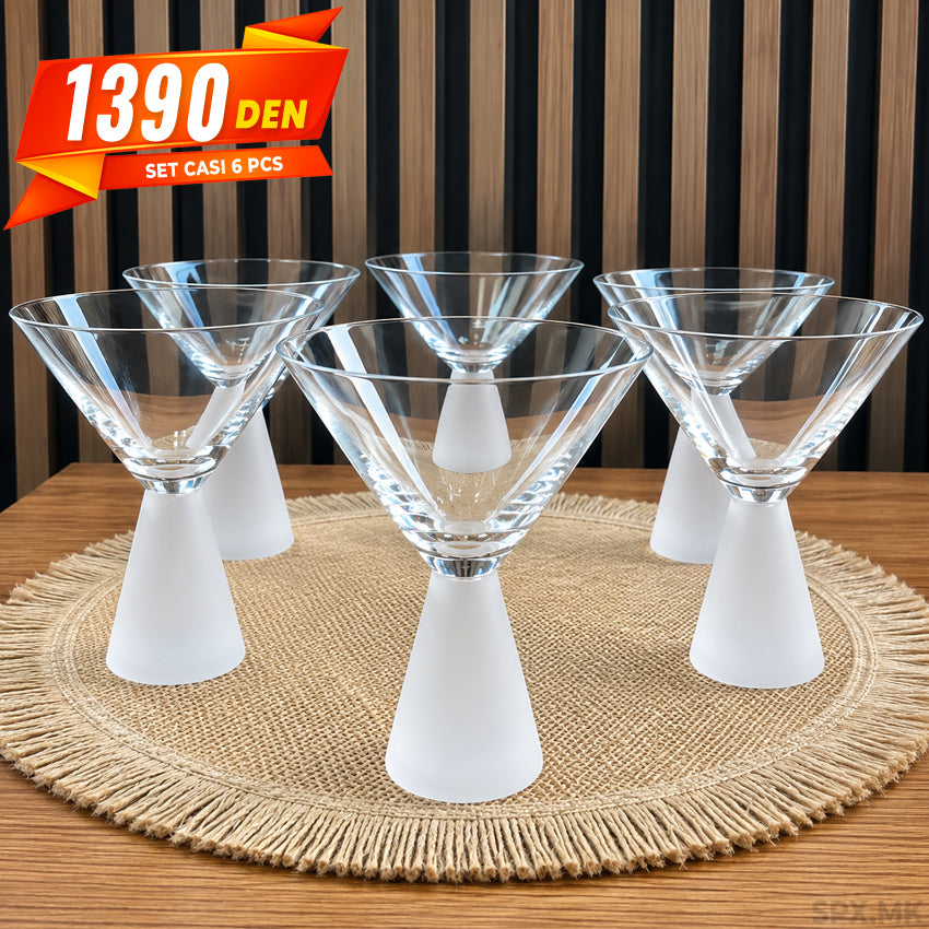 Set Chashi za Martini so Mat Postolka